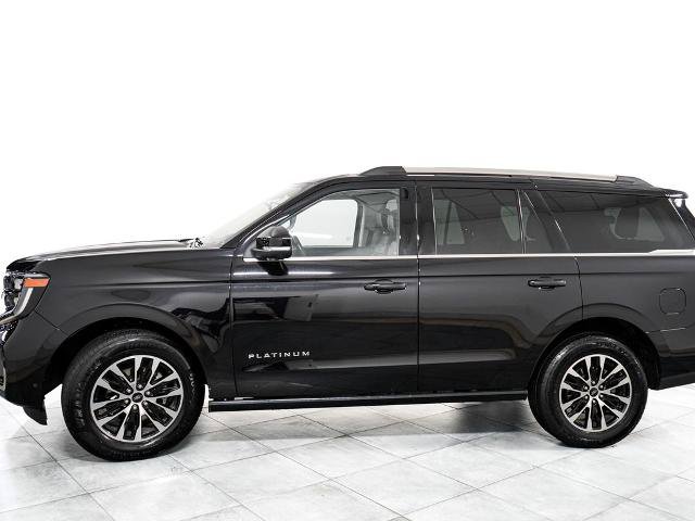 Certified 2025 Ford Expedition Platinum AWD/4WD image 4