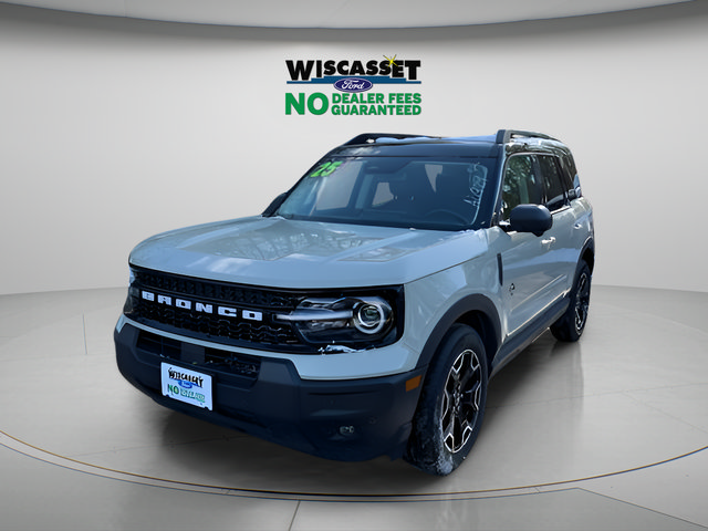 Certified 2025 Ford Bronco Sport Outer Banks w/ Outer Banks Tech Package+ AWD/4WD image 18