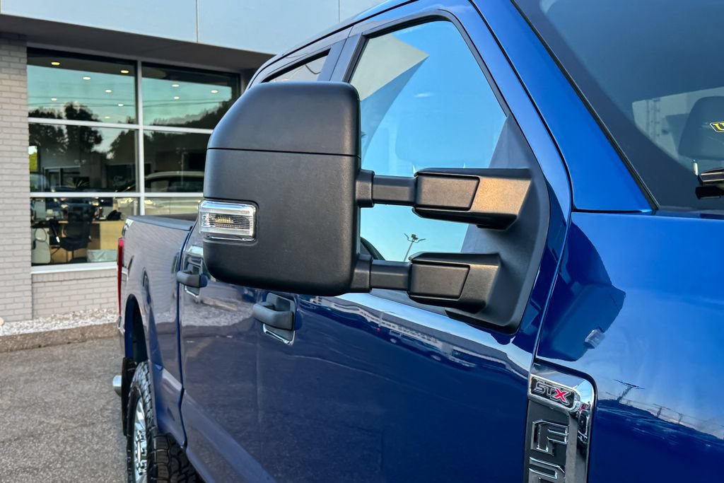 Certified 2022 Ford F250 XL w/ STX Appearance Package AWD/4WD image 11
