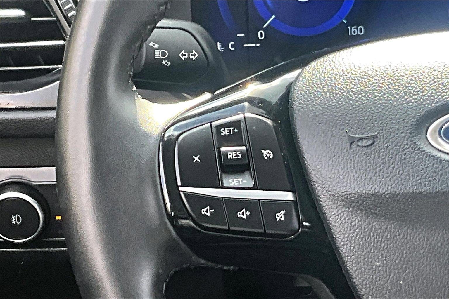 Certified 2022 Ford Escape SEL w/ Technology Package AWD/4WD image 20