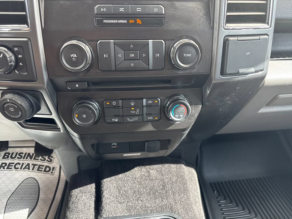 Certified 2018 Ford F150 XLT w/ Equipment Group 301A Mid AWD/4WD image 20