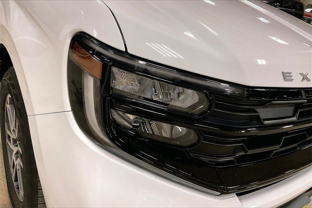 Certified 2025 Ford Expedition Max Active image 28