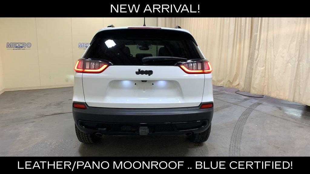 Used 2022 Jeep Cherokee Latitude w/ Sun & Sound Group AWD/4WD image 4