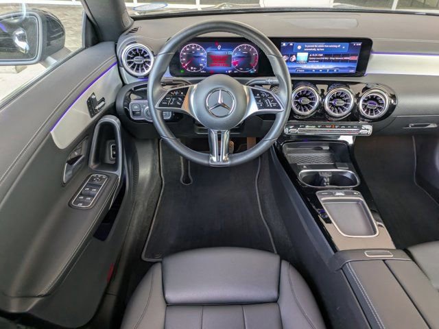 Used 2025 Mercedes-Benz CLA 250 4MATIC image 14