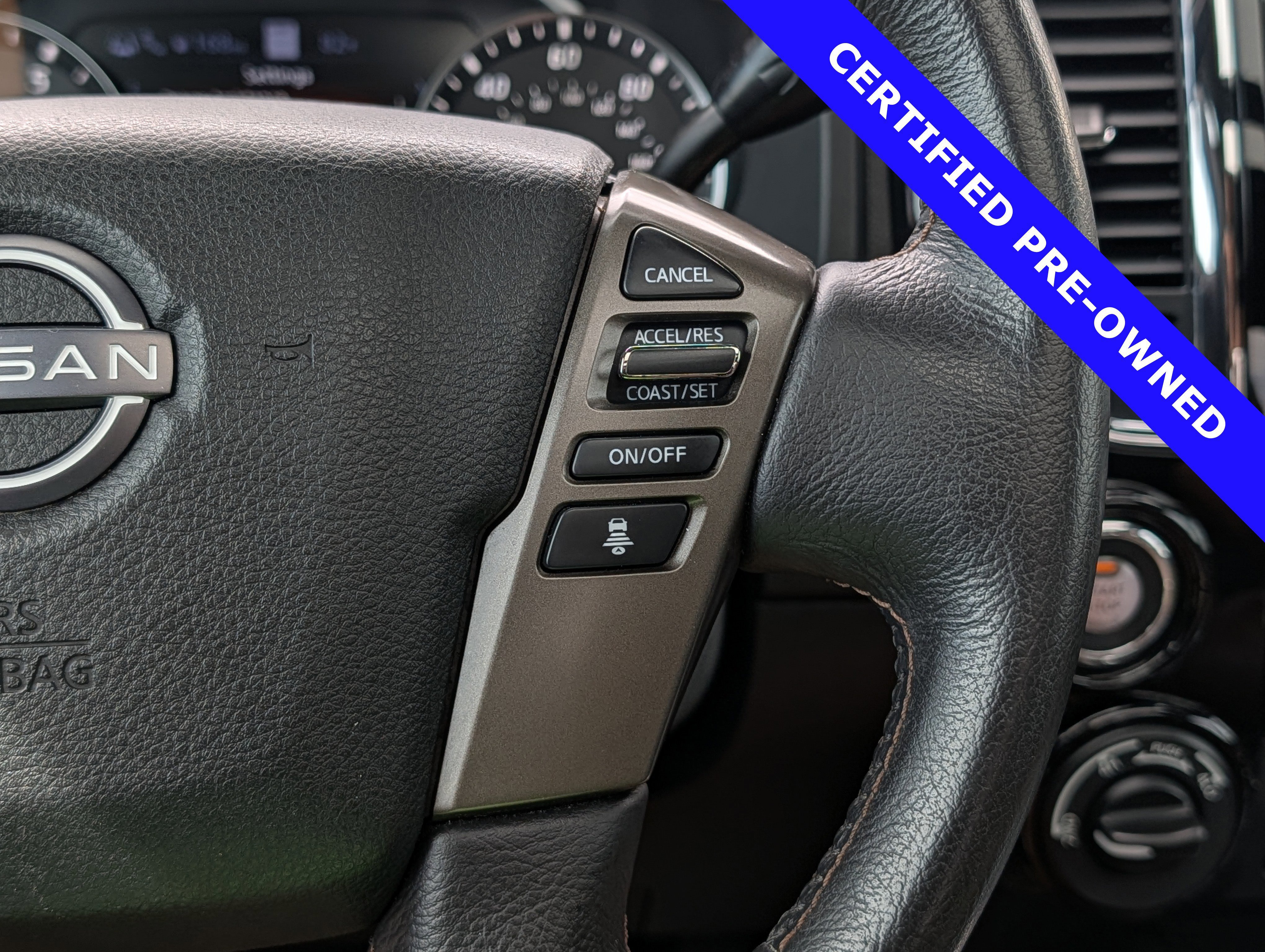 Used 2023 Nissan Titan Platinum Reserve w/ Moonroof Package image 29