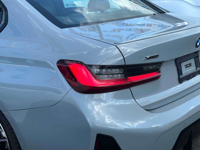 Used 2024 BMW 330i xDrive Sedan image 9