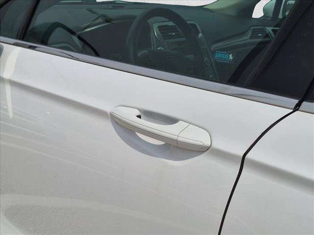 Certified 2017 Ford Fusion SE FWD image 17