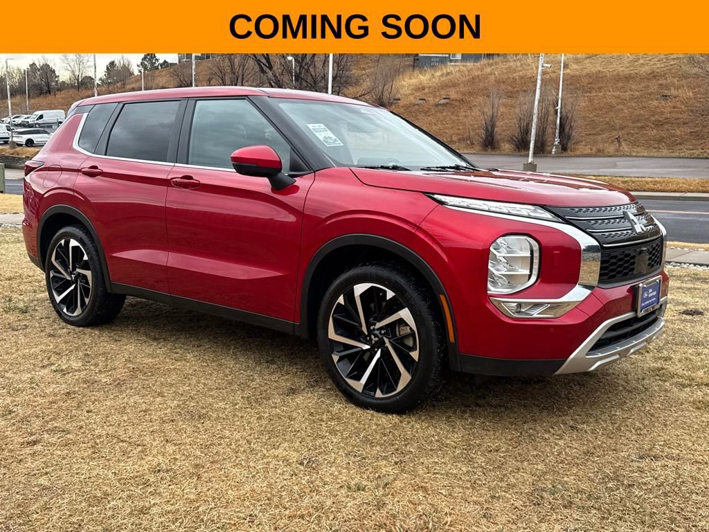 Used 2024 Mitsubishi Outlander SE image 7