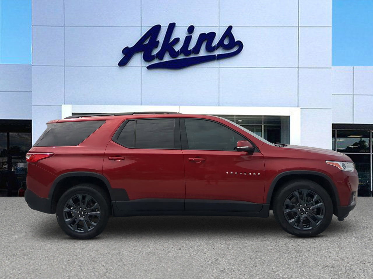 Used 2020 Chevrolet Traverse RS FWD image 1