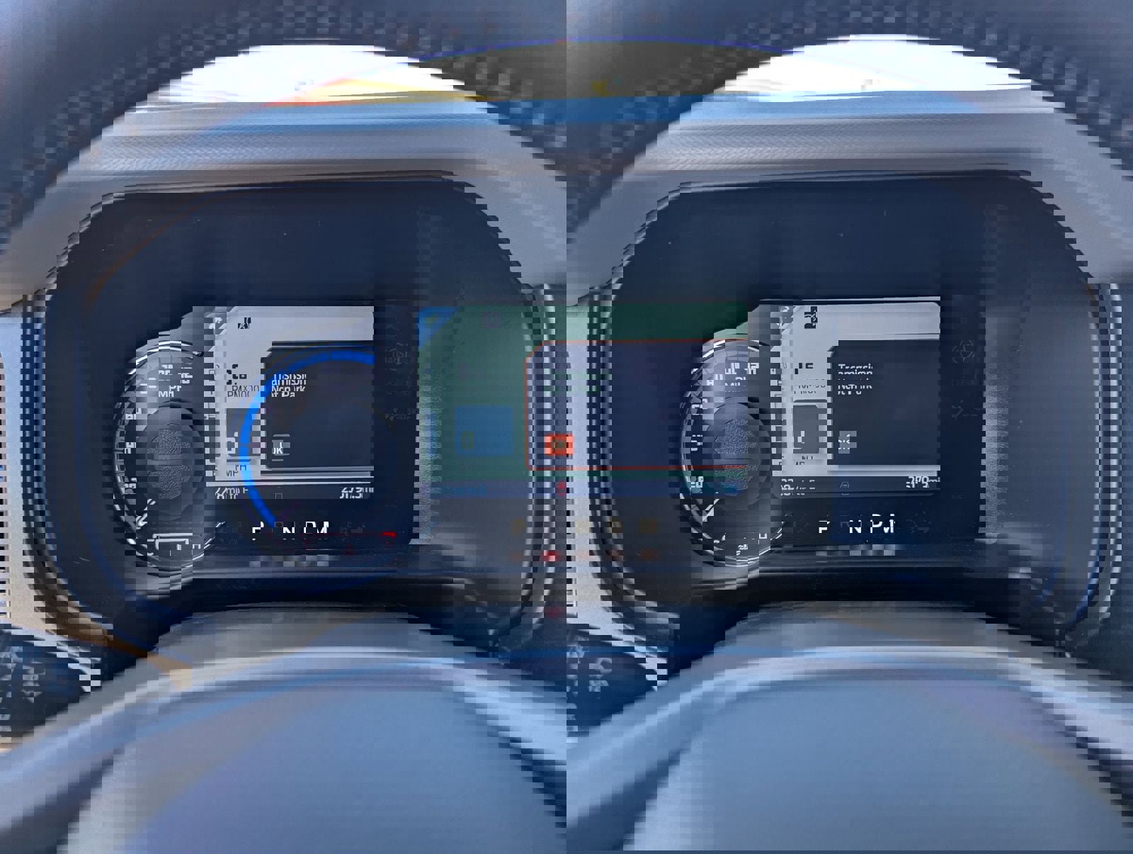 Certified 2023 Ford Bronco Black Diamond image 27