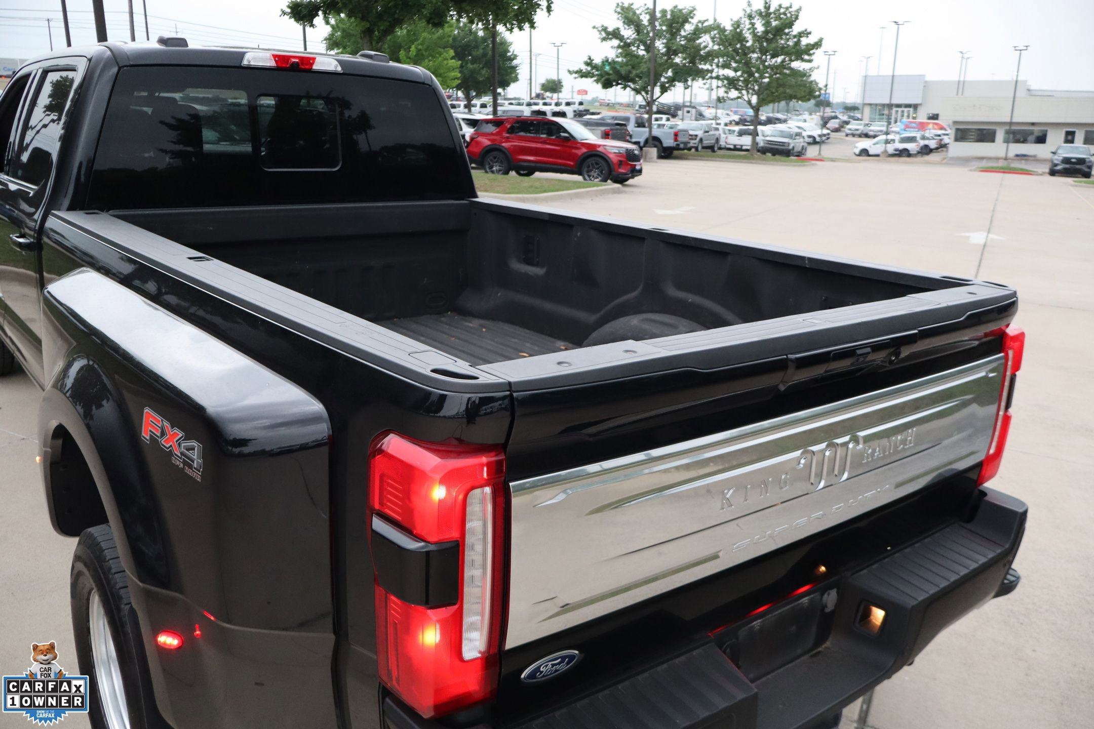 Certified 2024 Ford F350 King Ranch w/ FX4 Off-Road Package AWD/4WD image 27