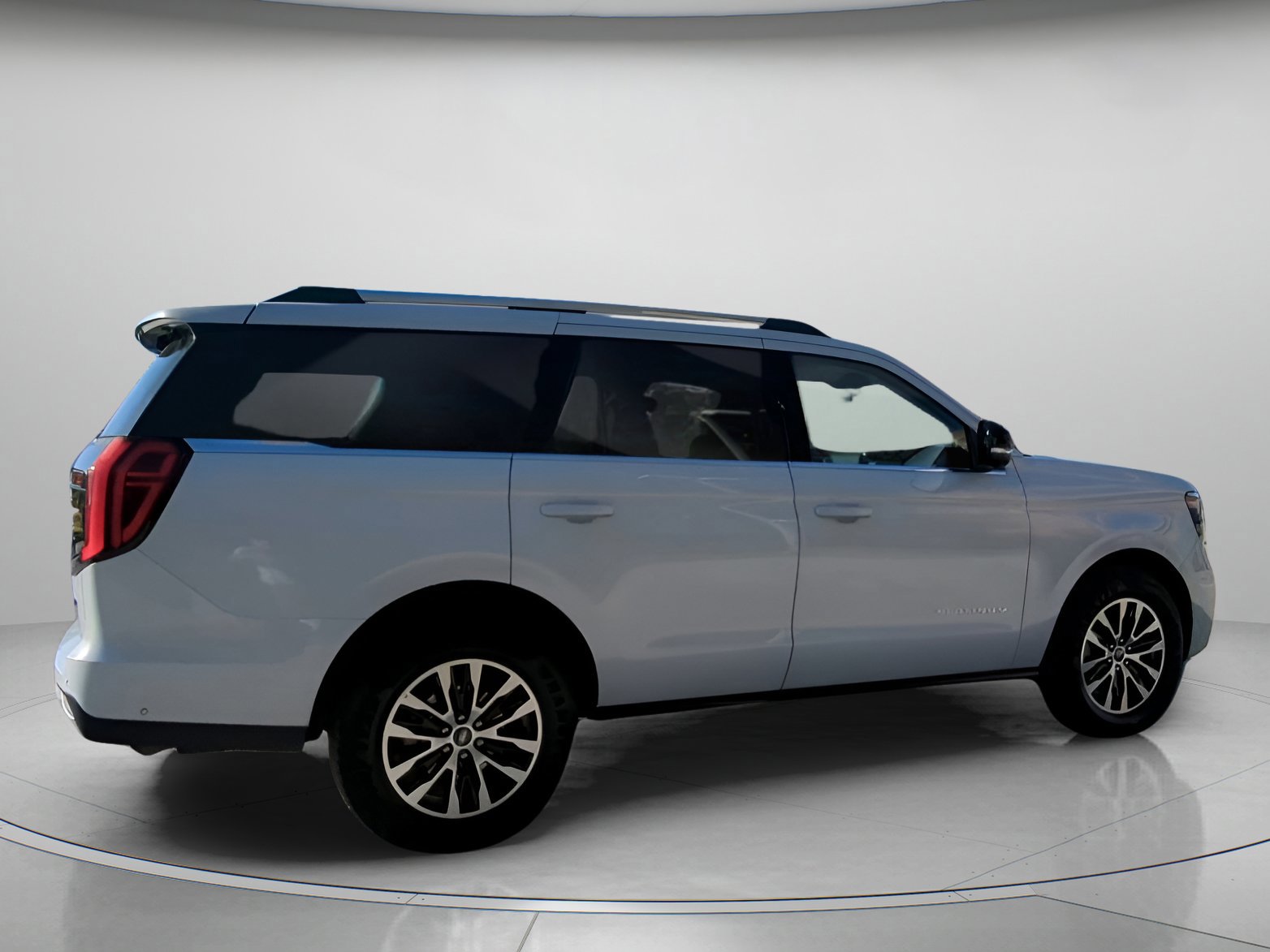 Certified 2025 Ford Expedition Platinum image 22