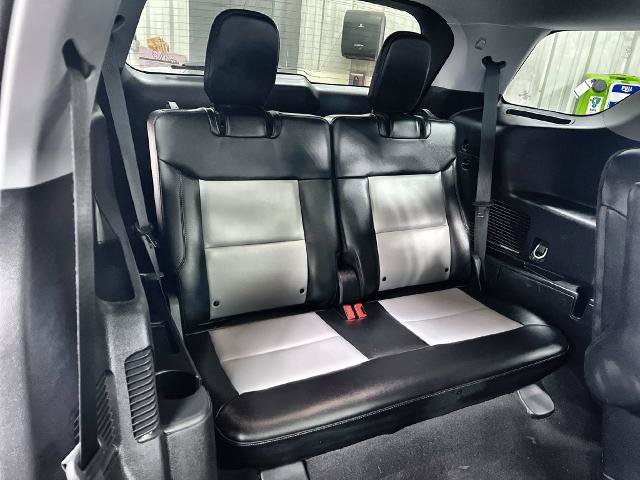 Certified 2023 Ford Explorer XLT w/ Equipment Group 202A RWD image 22