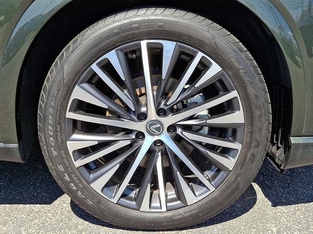 Used 2023 Lexus RX 350 Premium Plus w/ Cold Area Package image 8