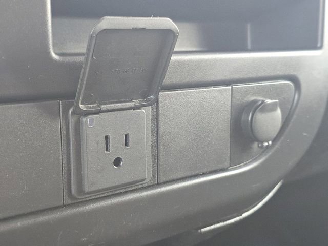 Used 2024 Chevrolet Express 2500 w/ Driver Convenience Package image 28