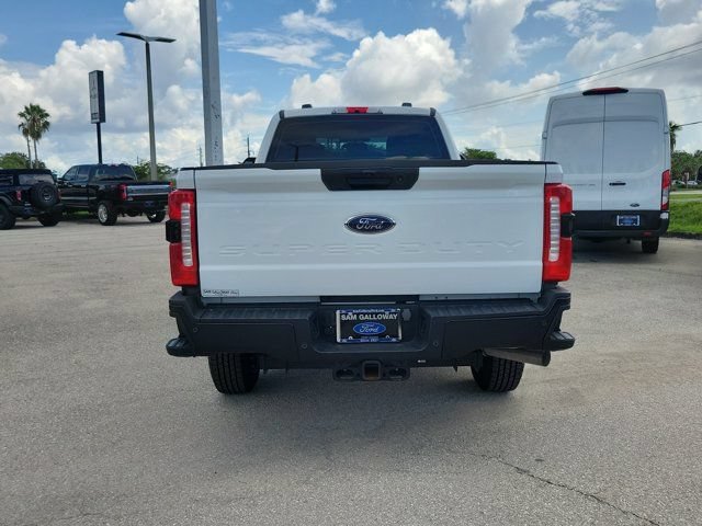 Certified 2023 Ford F350 XL w/ 360-Degree Camera Package AWD/4WD image 5