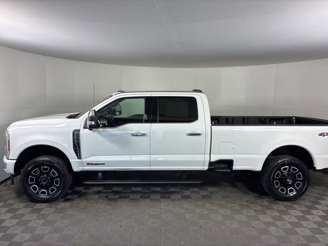 Certified 2024 Ford F350 Platinum AWD/4WD image 4