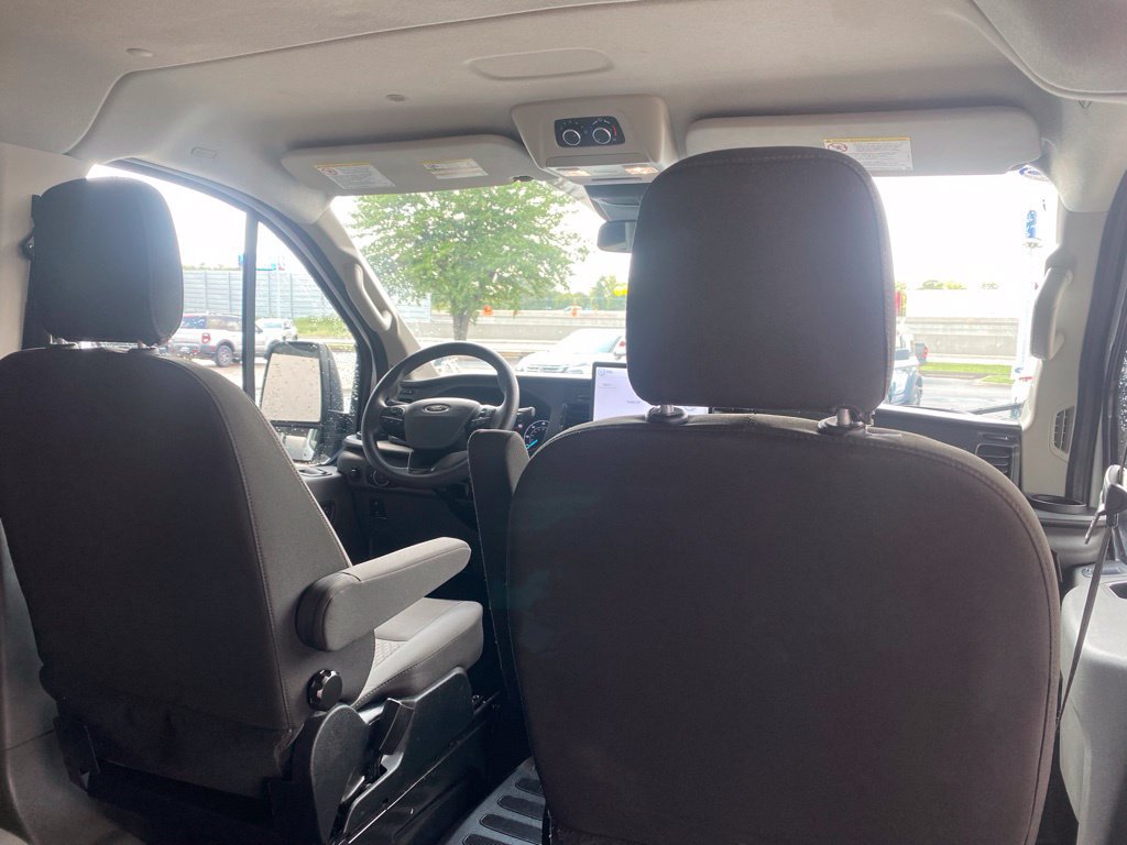 Certified 2024 Ford Transit 350 XLT RWD image 30