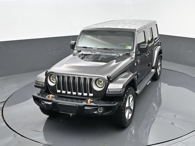 Used 2019 Jeep Wrangler Unlimited Sahara w/ Cold Weather Group AWD/4WD image 19