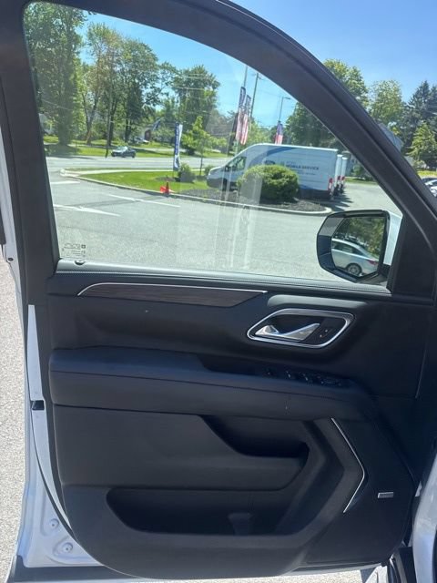 Used 2023 Chevrolet Tahoe LT w/ LT Signature Package AWD/4WD image 18