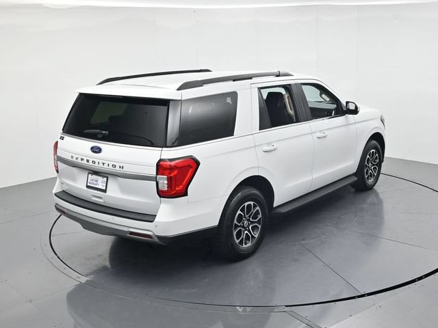 Certified 2024 Ford Expedition XLT RWD image 43