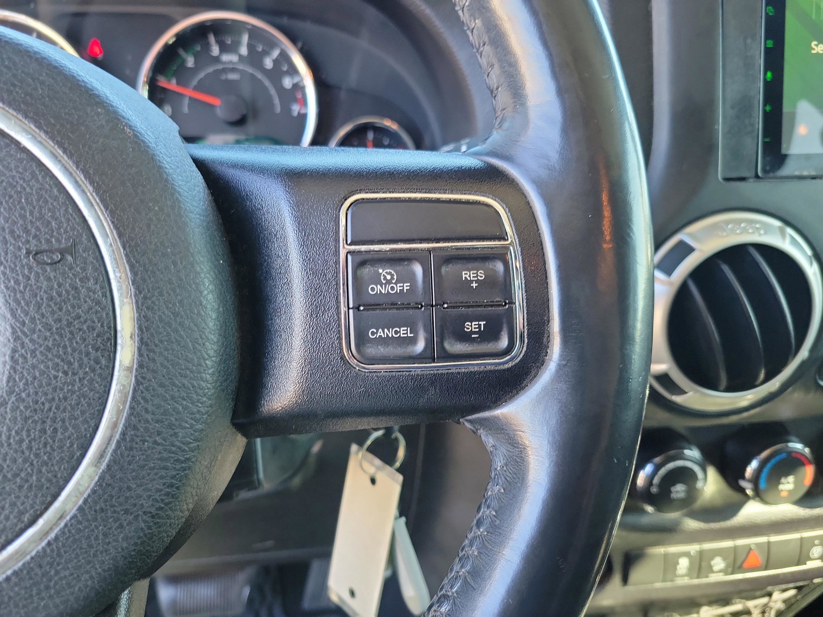 Used 2017 Jeep Wrangler Unlimited Sahara w/ Max Tow Package image 9