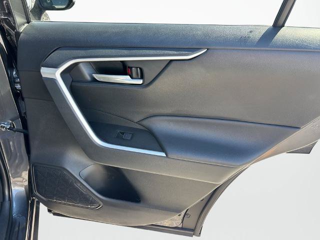 Used 2023 Toyota RAV4 XLE Premium AWD/4WD image 17