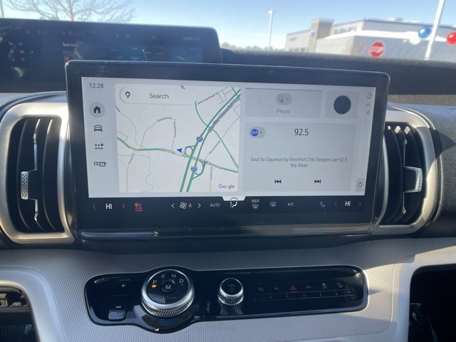 Certified 2025 Ford Expedition Max Active image 21