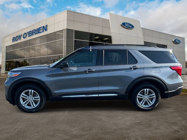 Certified 2022 Ford Explorer XLT w/ Class IV Trailer Tow Package AWD/4WD image 2
