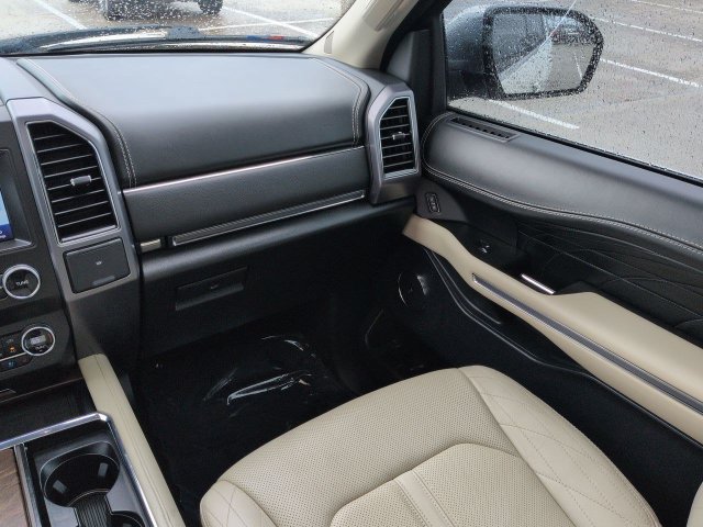 Certified 2020 Ford Expedition Platinum AWD/4WD image 17
