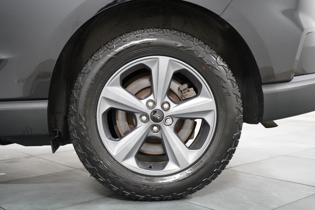 Certified 2023 Ford Edge SEL w/ Sport Appearance Package AWD/4WD image 34