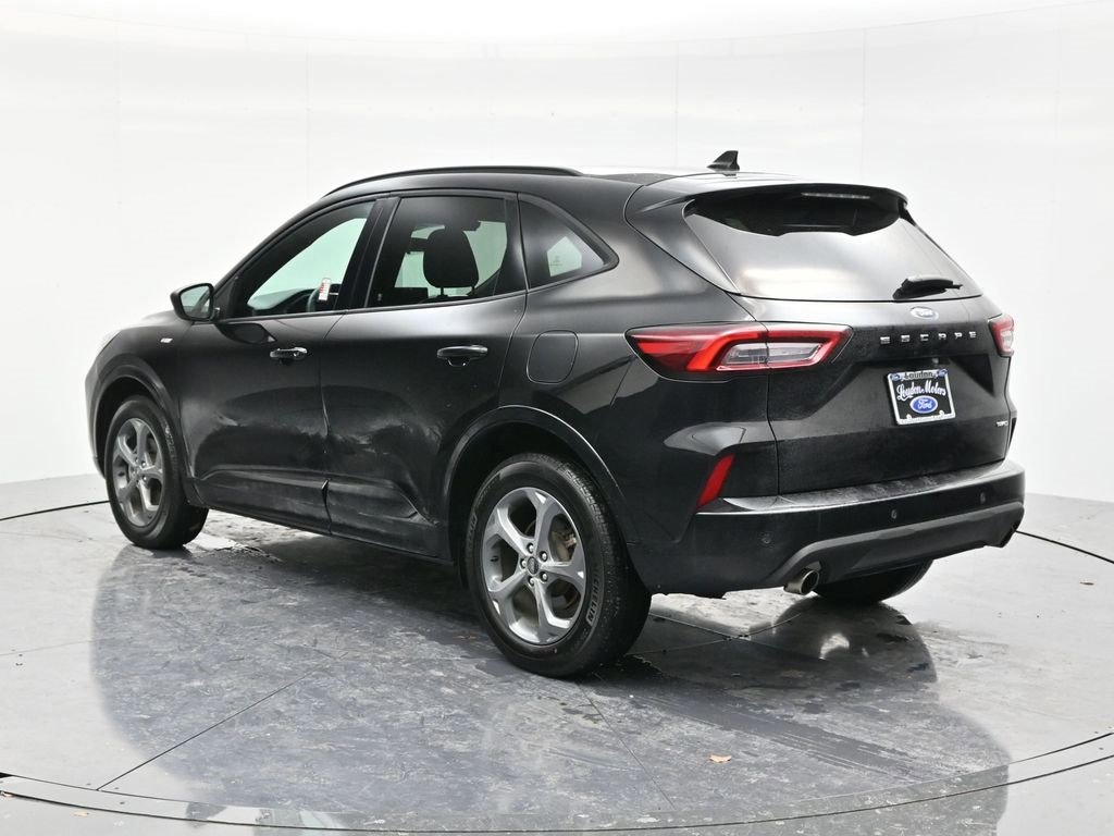 Certified 2023 Ford Escape ST-Line w/ Tech Pack #1 image 6