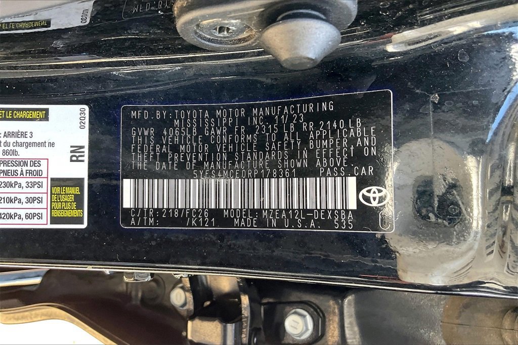 Used 2024 Toyota Corolla SE image 16