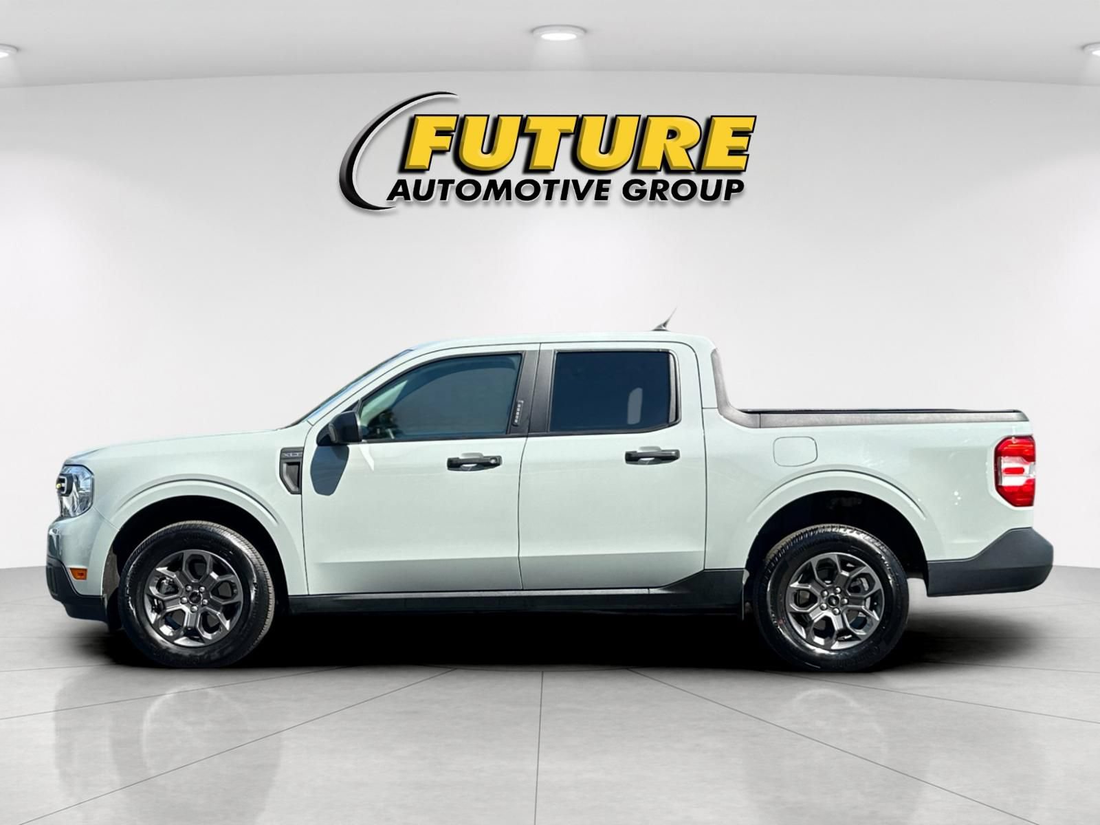 Certified 2022 Ford Maverick XLT FWD image 6