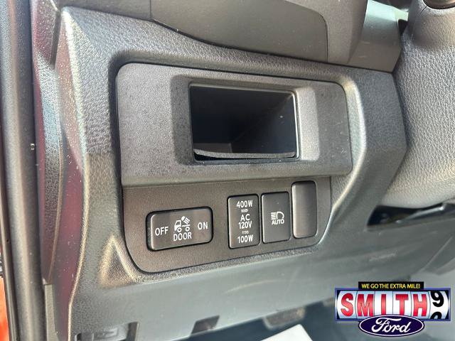 Used 2018 Toyota Tacoma TRD Off-Road AWD/4WD image 25