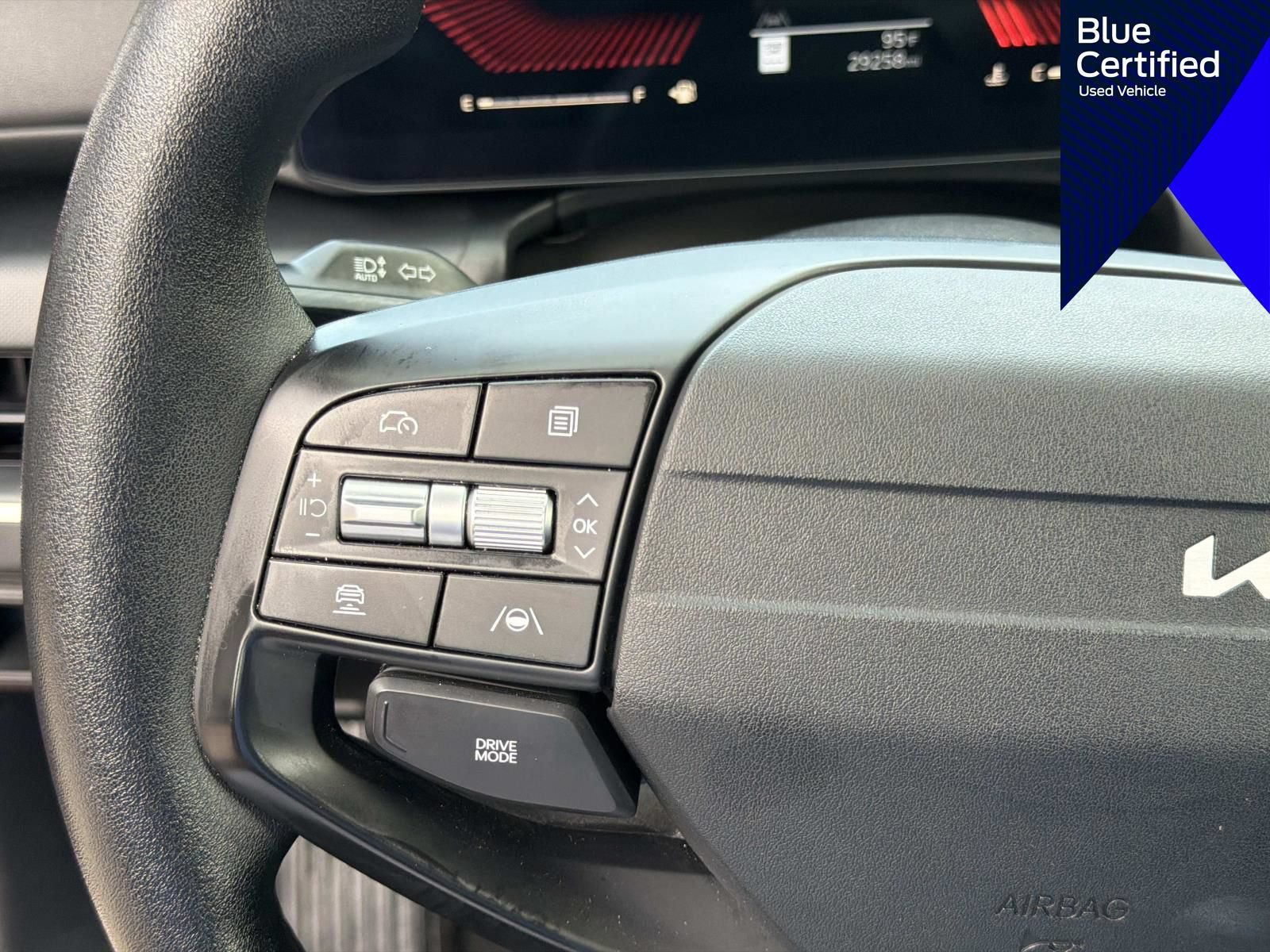 Used 2025 Kia K4 FWD image 31