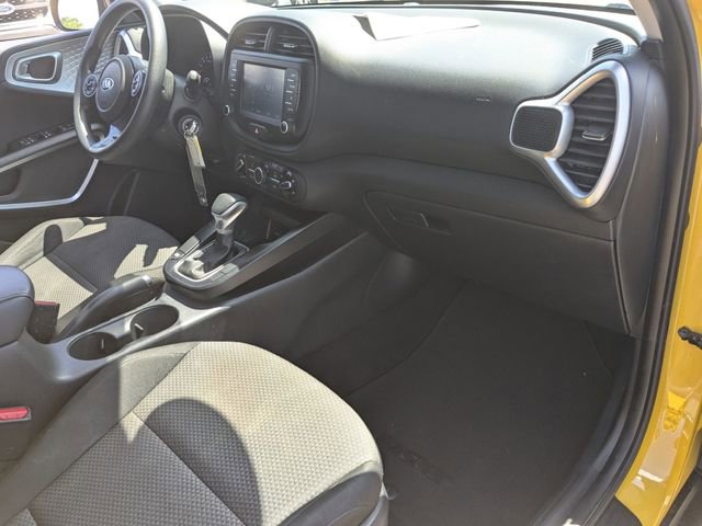 Used 2020 Kia Soul LX FWD image 24
