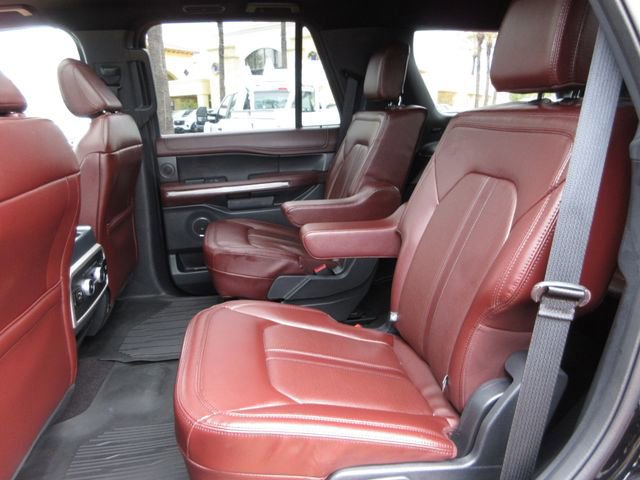Certified 2022 Ford Expedition Limited image 27