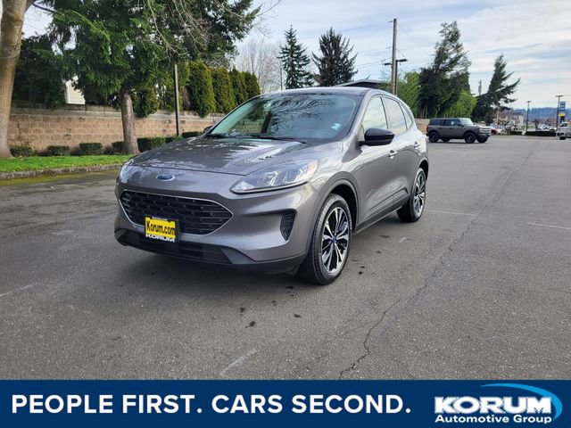 Certified 2022 Ford Escape SE w/ SE Sport Appearance Package