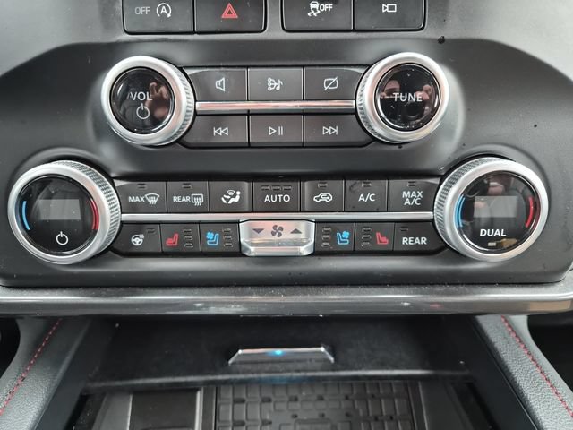 Certified 2024 Ford Expedition Limited AWD/4WD image 17