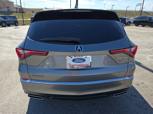 Used 2023 Acura MDX Advance image 3