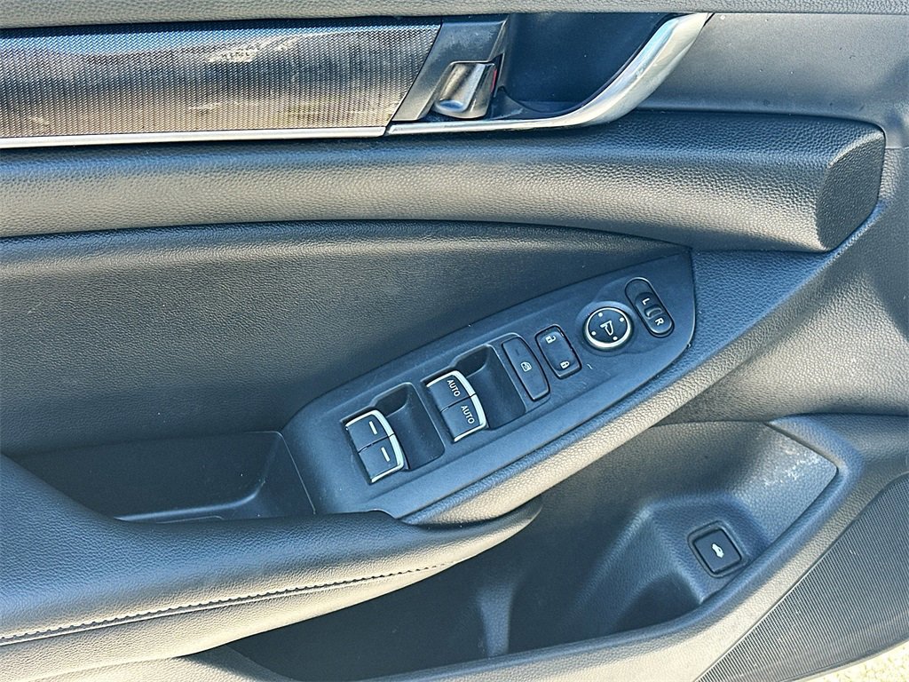 Used 2022 Honda Accord Sport image 21