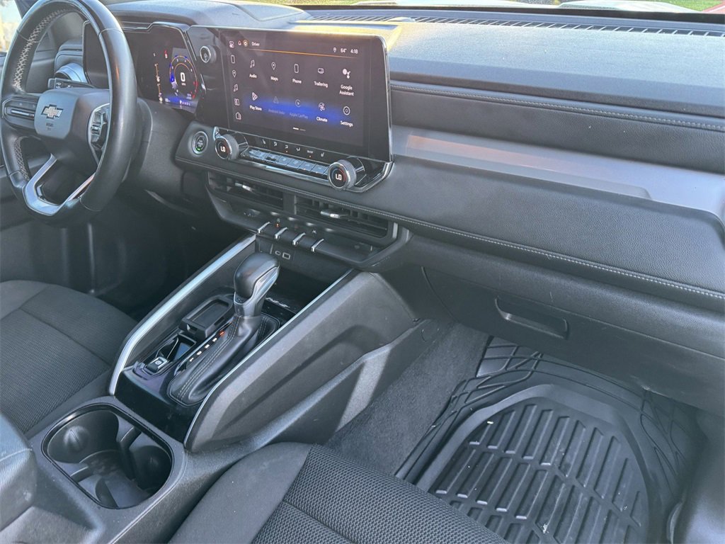 Used 2023 Chevrolet Colorado LT w/ LT Convenience Package II image 5