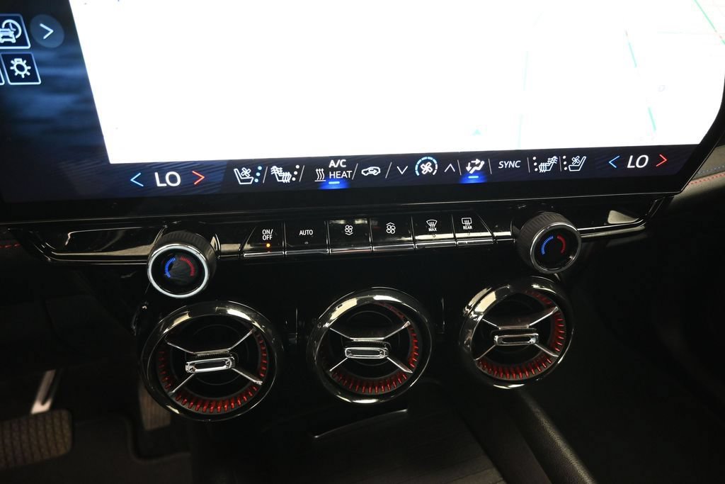 Used 2024 Chevrolet Blazer EV RS AWD/4WD image 21