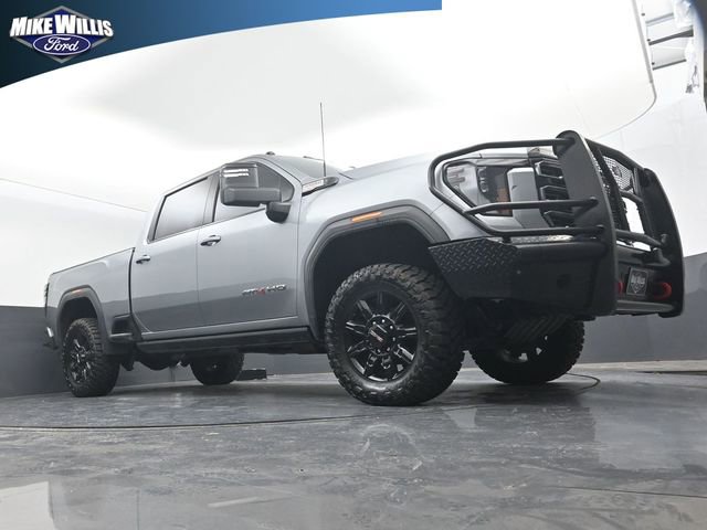 Used 2024 GMC Sierra 2500 AT4 w/ AT4 Premium Plus Package AWD/4WD image 17