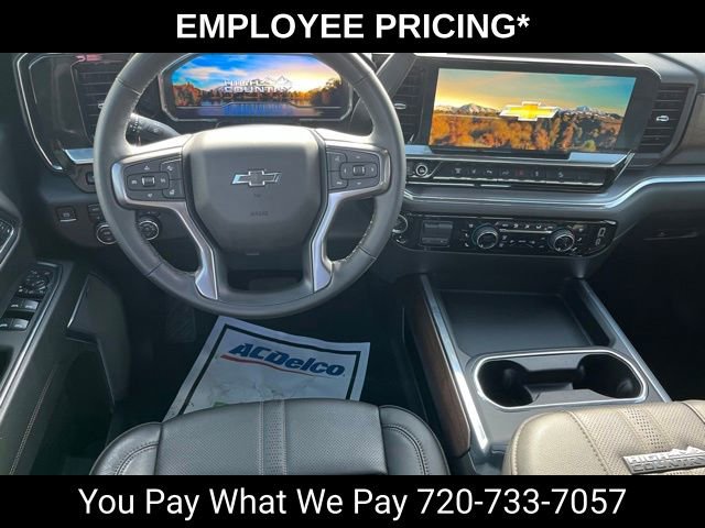 Used 2024 Chevrolet Silverado 2500 High Country w/ High Country Premium Package AWD/4WD image 22