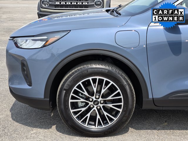 Certified 2025 Ford Escape SE FWD image 9