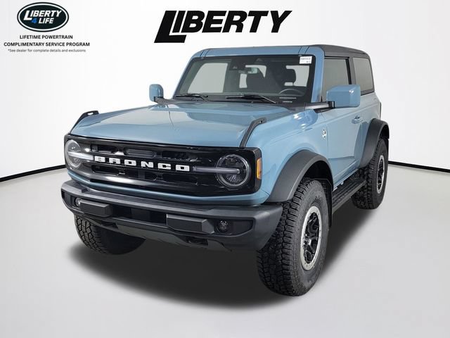 Certified 2023 Ford Bronco Outer Banks w/ Sasquatch Package AWD/4WD image 8