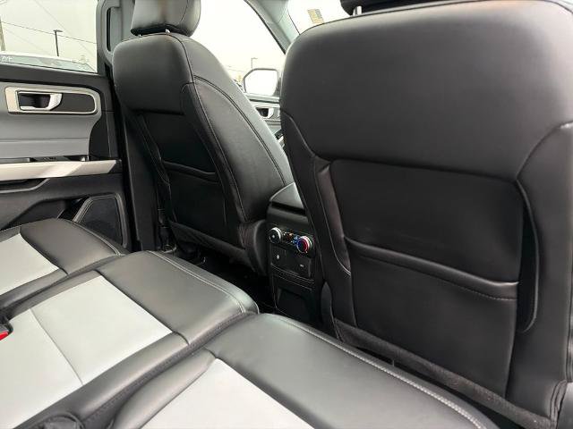 Certified 2022 Ford Explorer XLT w/ Equipment Group 202A AWD/4WD image 21