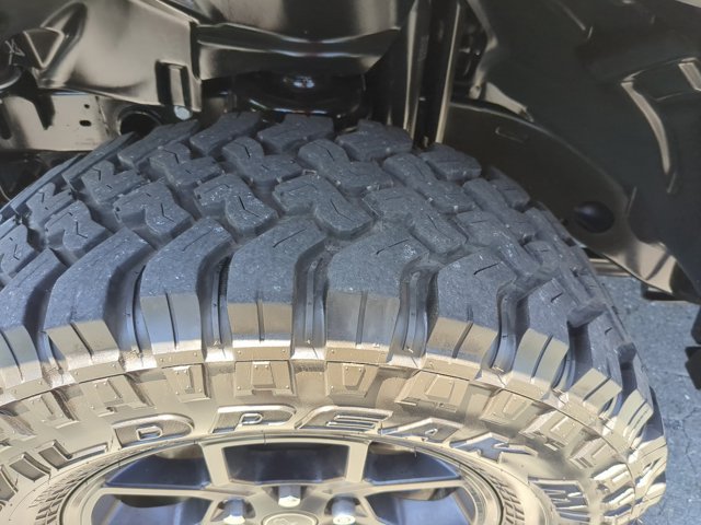 Used 2024 Jeep Wrangler Unlimited Sport AWD/4WD image 12